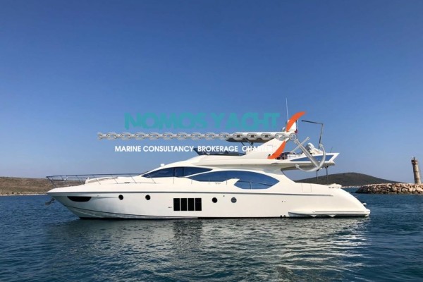 2009 AZIMUT 70